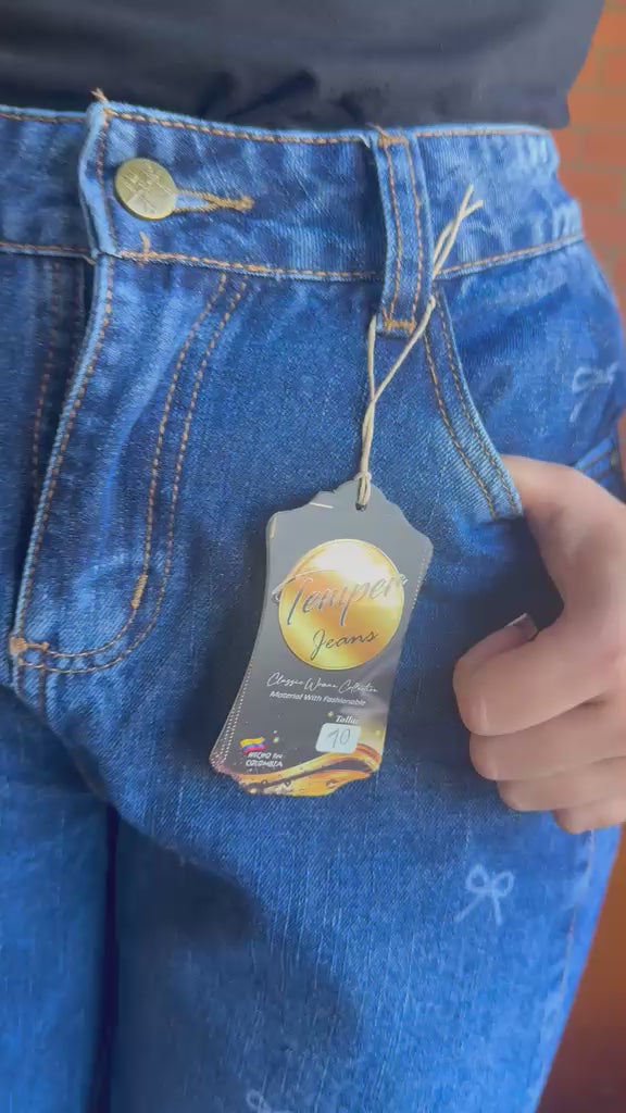 Jean Mom Fit Moños